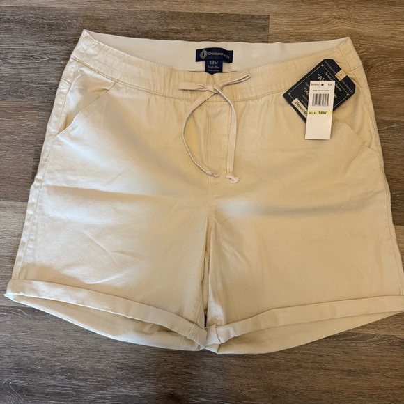 Democracy “Ab”leisure High Rise Rolled Cuff Shorts Sz 18W NWT Pull On Drawstring - Picture 1 of 7